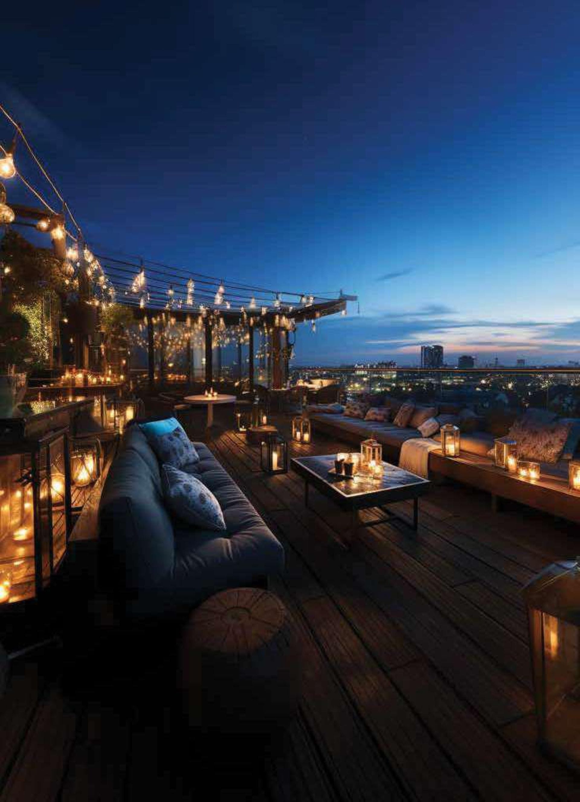 Stunning Rooftop Amenities
